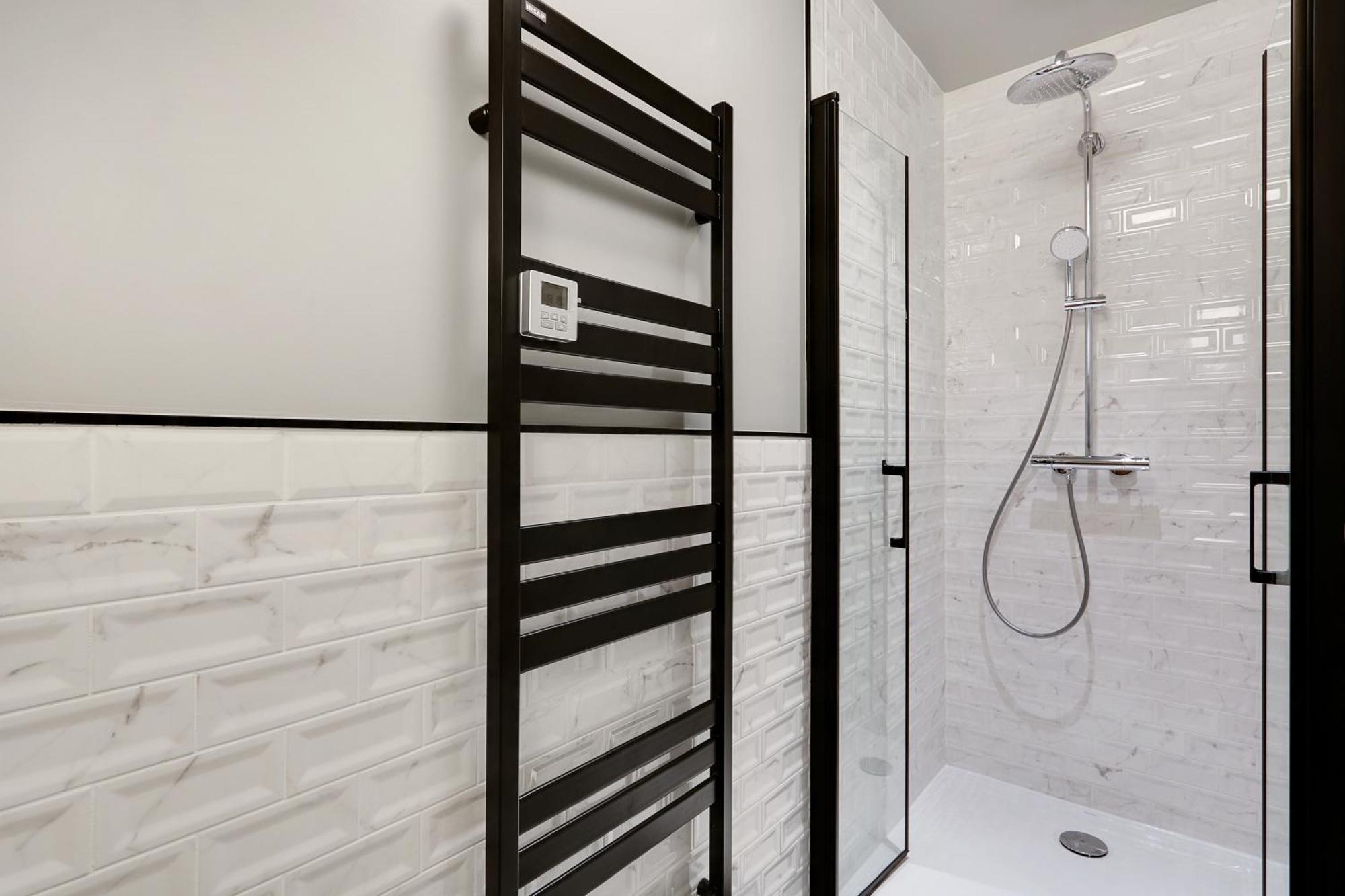 Pick A Flat's In In Parc Des Buttes Chaumonts - Rue Edouard Pailleron Appartamento *