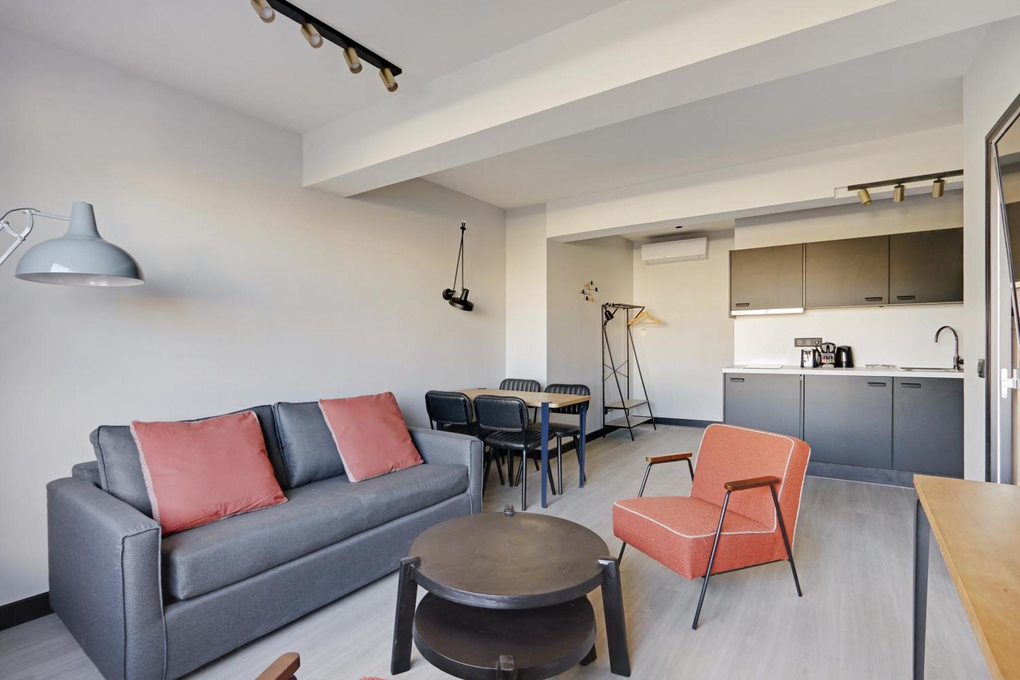 Appartamento Pick A Flat's In In Parc Des Buttes Chaumonts - Rue Edouard Pailleron Parigi