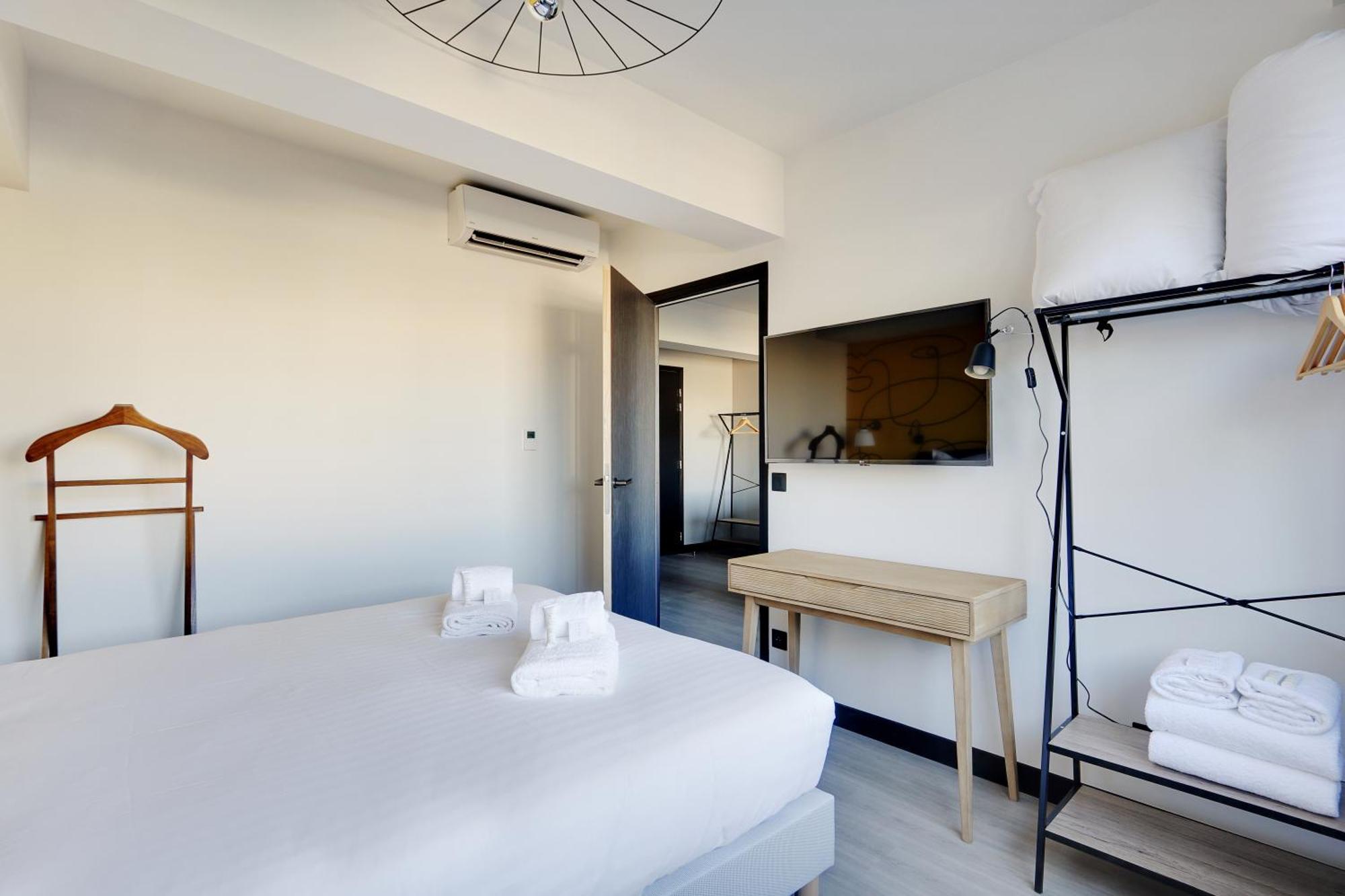 Pick A Flat's In In Parc Des Buttes Chaumonts - Rue Edouard Pailleron * Parigi