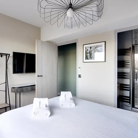 Pick A Flat's In In Parc Des Buttes Chaumonts - Rue Edouard Pailleron Appartamento *