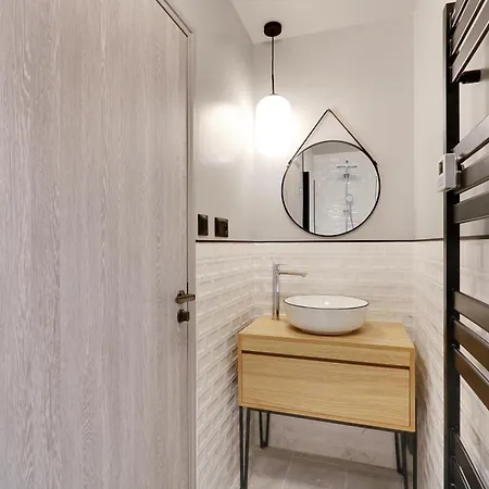 Pick A Flat's In In Parc Des Buttes Chaumonts - Rue Edouard Pailleron Appartamento *