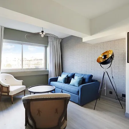 Pick A Flat's In In Parc Des Buttes Chaumonts - Rue Edouard Pailleron Appartamento