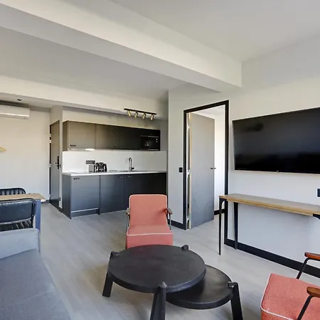 Pick A Flat's In In Parc Des Buttes Chaumonts - Rue Edouard Pailleron Parigi