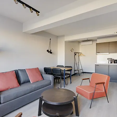 Appartamento Pick A Flat's In In Parc Des Buttes Chaumonts - Rue Edouard Pailleron Parigi